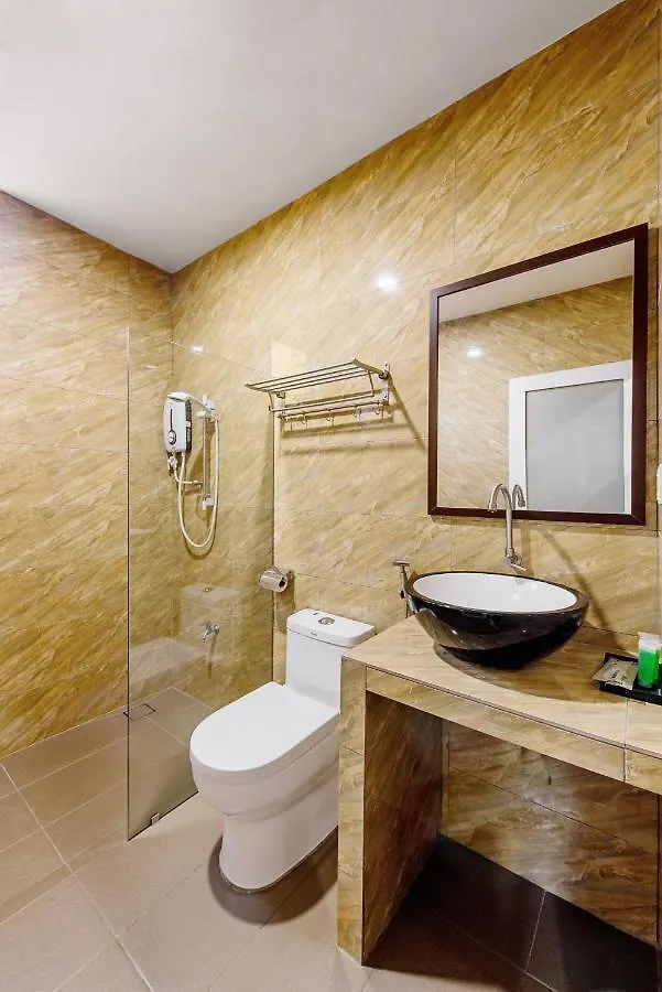 Hako Hotel Taman U Johor Bahru 2*,